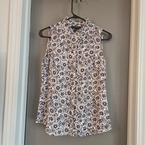 Banana Republic Navy and White Floral Blouse